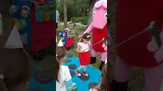 houston-mascot-party-character-british-pig-peppa-save-granddaddy-pigs-phone-birthday-event-woodlands