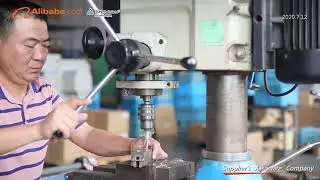 Professional escalator factory with automatic production