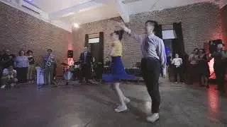 Jessica Yoon and Nalla Kim - Feel Good Swing