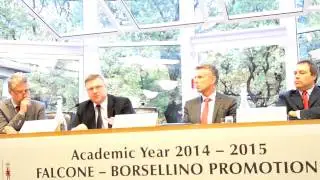 Pan Ambasador Ilgvars Kļava podczas panelu dyskusyjnego w College of Europe