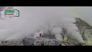 🔴 Aliuz Snapshot📍Ijen Volcano Crater ~ #ilovebanyuwangi #beritabanyuwangi #banyuwangihits #ijen