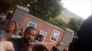 Gregory Diaz signs autographs for TopPix