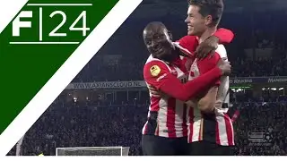 Neat van Ginkel finish gives PSV the lead