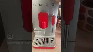 AMAZING SMEG BEAN TO CUP MACHINE!