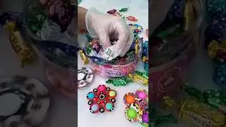 ASMR 🆒Crinkling Sounds Candy Wrapper🍬 🍬 🌈 #trending #asmr #shortsviral