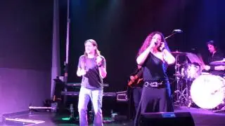 Camela - Nunca debí enamorarme (Botanic Disco - Tudela Navarra) 15 Marzo 2014