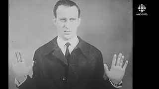 Portrait de Boris Vian, romancier et musicien de jazz en 1967