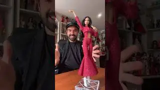 Vistiendo mi mu&ntilde;eca de Selena Quintanilla  🎤💋💄￼