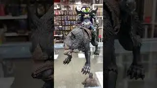 D20 Studio Giant Wolf Quick Unboxing