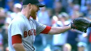 BOS@MIL: Kimbrel fans three batters on nine pitches