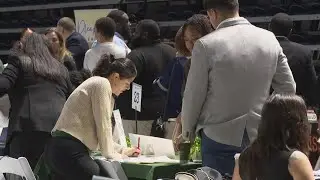 Houston ISD amps up hiring before school year