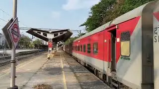 12642 NZM Cape Bi Weekly SF Express crossing Chrompet