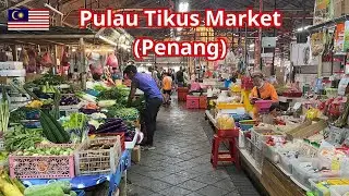 Penang Pulau Tikus Market is a lively and bustling wet market