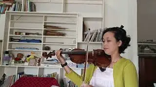 Latihan biola Ms Margi 