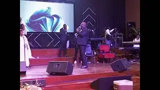 extrai concert pasteur lifoko du ciel dans la salle rama a Lubumbashi 