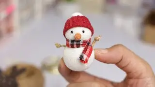 How to Make Mini Snowman Doll - Holiday Sewing Project