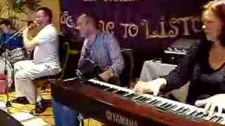 Swallows tail ceili band by Gerard Butler