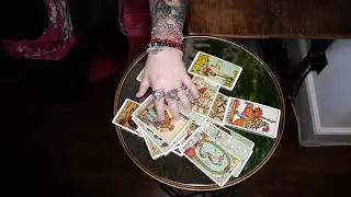 Capricorn Monthly Tarotscope  April 2020