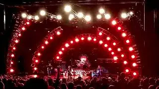 Van Halen - Runnin With The Devil (Live 9-17-2015 Birmingham, Alabama)