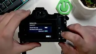 CANON EOS R50 &ndash; How to Check Battery Status
