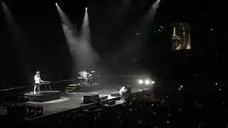 Billie Eilish- you should see me in a crown (live) New Zealand Spark Arena
