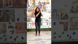 Charleston walk cute variation KISS Rule #125 #shuffledance #shuffling #charleston #tstep #kneepain