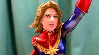 Kotobukiya Artfx+ Premier Captain Marvel Statue