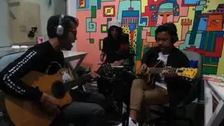 Googoo Radio | The Apollo Moon - Song About Us  | googoo.fm