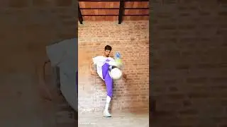 Abdullah Razzaq - Insane Football Freestyle Skills | Pakistan