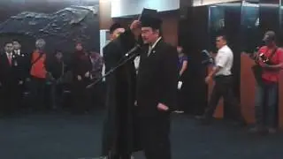 Pembacaan Sumpah Anggota MPR Leonardy Harmainy