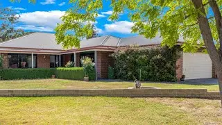 14 Hibiscus Court, KILMORE, Victoria