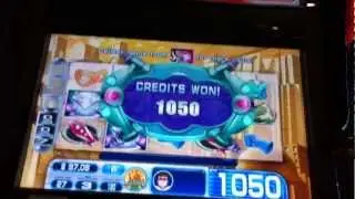 SUPER TEAM | WMS - Slotropolis Free Spins Slot Machine Bonus