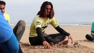Campamento de surf para j&oacute;venes en Cantabria