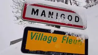 La magie de l'hiver au village de Manigod