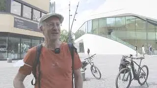 Helmut Krapmeier erz&auml;hlt, wieso er beim passathon mitradelt & was f&uuml;r klimaschonendes Bauen spricht