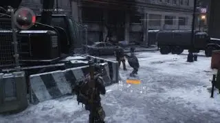 Tom Clancy's The Division&trade; Veteran Rioter Rusher Vs. Veteran Riker Rusher