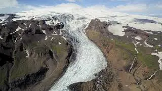 macOS Sonoma wallpaper/screensaver collection: the mountain top of Iceland