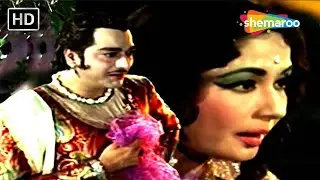 मीना कुमारी और प्रदीप कुमार का रोमांटिक गाना | Chhaa Gaye Baadal Neel Gagan Par | Chitralekha (1964)