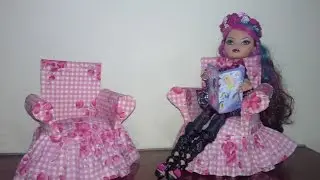 POLTRONA PARA BONECAS DE GARRAFA PET- BARBIE- EVER AFTER- MONSTER HIGH