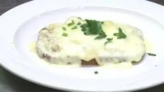 Open-Faced Tuna Melts in the Microwave : It Takes Tuna