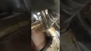 2001 Honda Accord  transmission oil leak problem. (EASY)