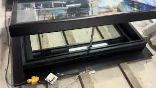 Electric skylight triple glazed thermal break+flyscreen+wifi remote control
