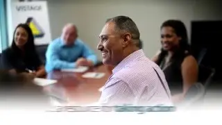 What is a Vistage Worldwide CEO Peer Advisory Group?