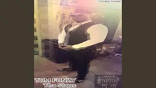 Floatin' (feat. Carliyo)
