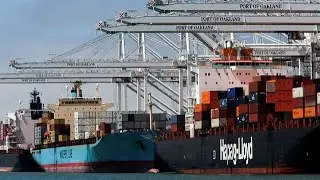U.S. GDP Unexpectedly Shrinks for First Time Since 2020