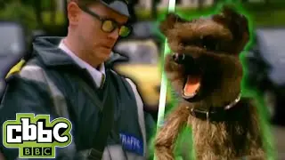 CBBC Nostalgia - SCOOP - Hacker PRANKS Traffic Warden!