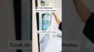 The BEST Chocolate Chip Cookies! #shorts #cookiesrecipe #momhacks #trending #parentinghacks #viral