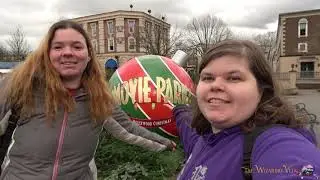 A Hollywood Christmas Visit to Movie Park Germany | Decorations, Tree Lighting and Parade | 12-2023