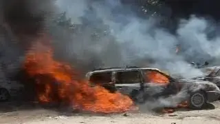 مقتل 42 شخصا في انفجار سيارتين مفخختين بطرابلس في لبنان