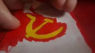 Drawing the flag of Communist Turkey by @idkforanyhandle 🇹🇷☭